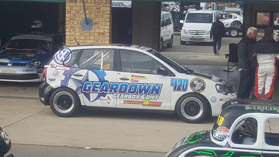 Gear Down Racing Car - Polo